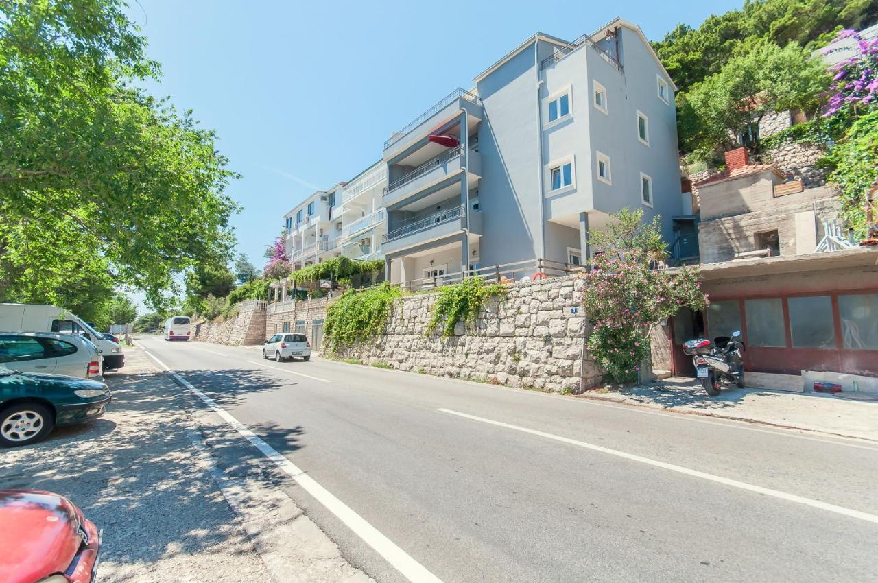 Apartman Roza Дуче Екстер'єр фото
